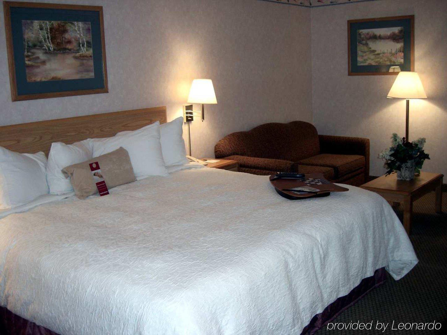 Spark By Hilton Hotel 3*
