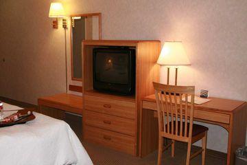 Hotel Spark By Hilton Bakersfield