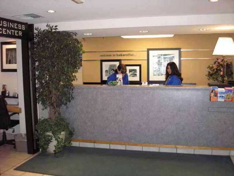 Spark By Hilton Hotel Bakersfield